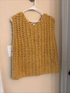 Zara Chunky Knit Vest - Mustard